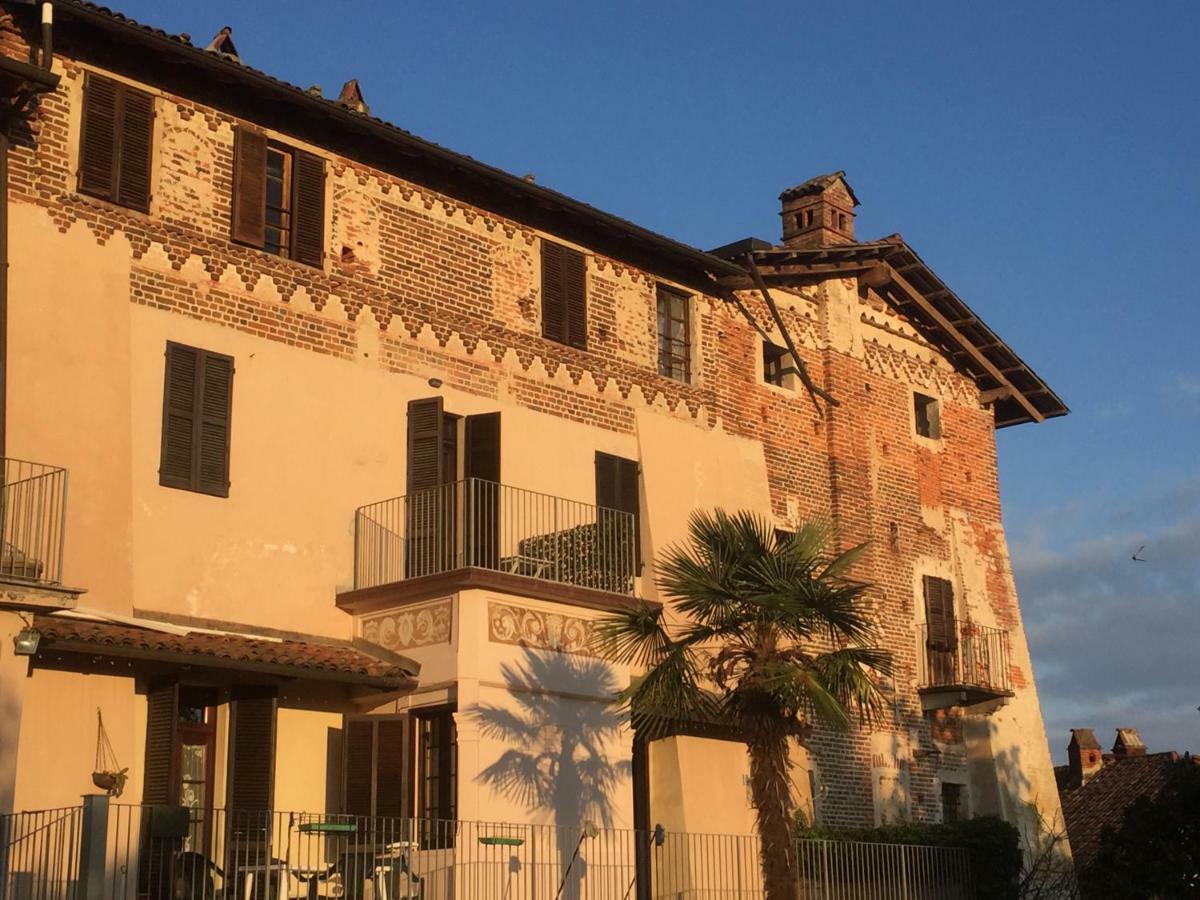 ホテルCastello Della Bastia Balocco エクステリア 写真