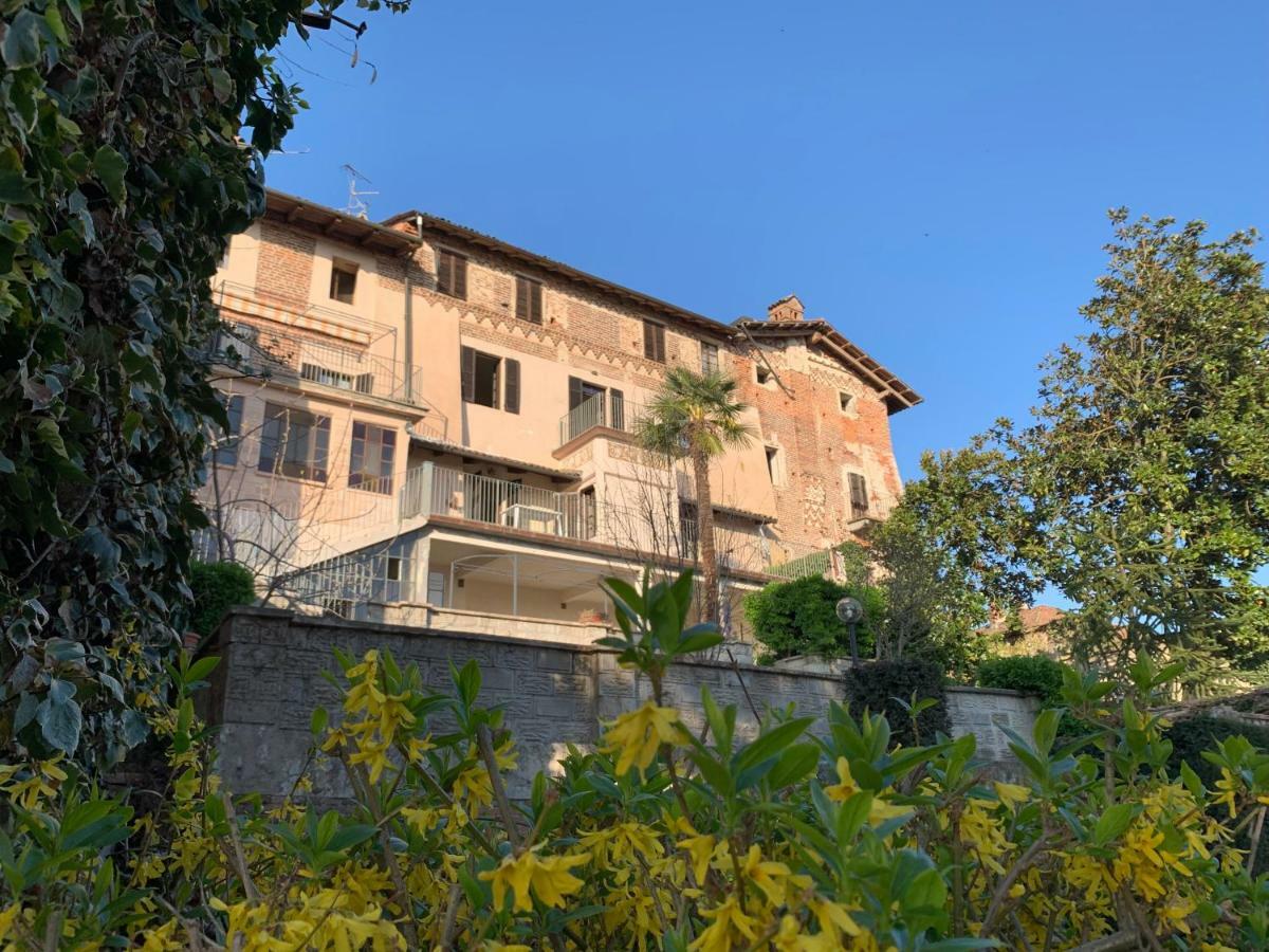 ホテルCastello Della Bastia Balocco エクステリア 写真