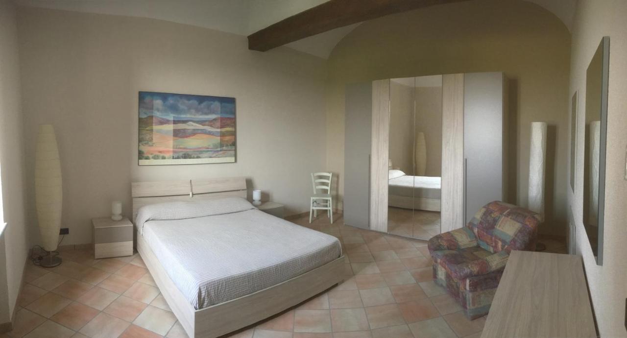 ホテルCastello Della Bastia Balocco エクステリア 写真